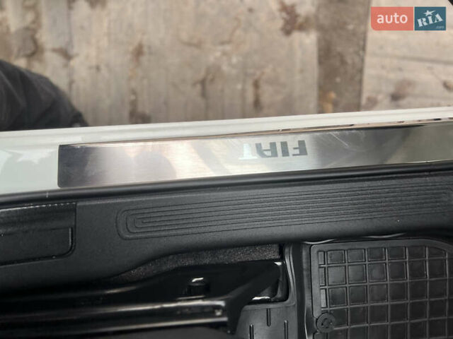 Белый Фиат Кубо, объемом двигателя 1.37 л и пробегом 13 тыс. км за 12699 $, фото 57 на Automoto.ua