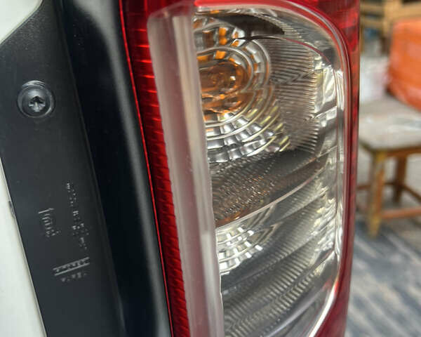 Белый Фиат Кубо, объемом двигателя 1.4 л и пробегом 12 тыс. км за 12999 $, фото 46 на Automoto.ua