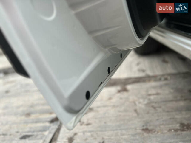 Белый Фиат Кубо, объемом двигателя 1.37 л и пробегом 13 тыс. км за 12699 $, фото 47 на Automoto.ua