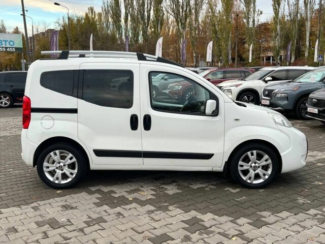 Фиат Кубо 2011 в Кривом Роге на Automoto.ua Белый Фиат Кубо, объемом двигателя 1.3 л и пробегом 205 тыс. км за 4800 $, фото 7 на Automoto.ua