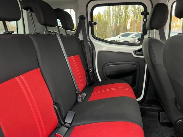 Фиат Кубо 2011 в Кривом Роге на Automoto.ua Белый Фиат Кубо, объемом двигателя 1.3 л и пробегом 205 тыс. км за 4800 $, фото 19 на Automoto.ua