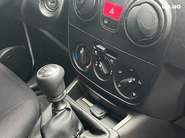 Білий Фіат Кубо, об'ємом двигуна 1.4 л та пробігом 30 тис. км за 10990 $, фото 17 на Automoto.ua