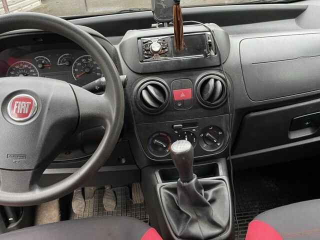 Фиолетовый Фиат Кубо, объемом двигателя 1.4 л и пробегом 214 тыс. км за 5200 $, фото 7 на Automoto.ua