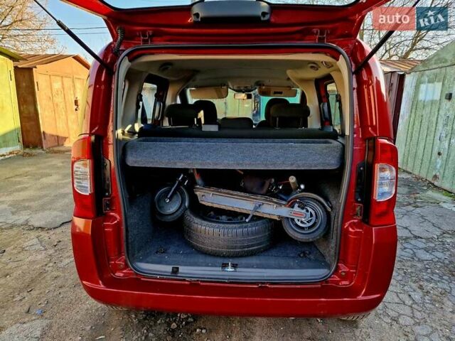 Красный Фиат Кубо, объемом двигателя 1.4 л и пробегом 144 тыс. км за 4500 $, фото 10 на Automoto.ua