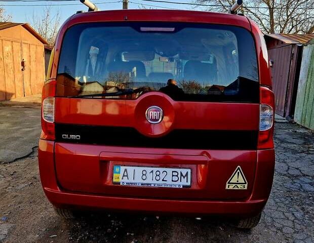 Красный Фиат Кубо, объемом двигателя 1.4 л и пробегом 144 тыс. км за 4500 $, фото 3 на Automoto.ua