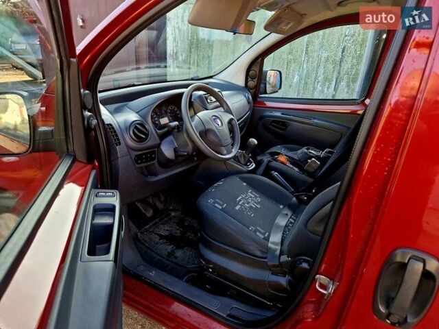 Красный Фиат Кубо, объемом двигателя 1.4 л и пробегом 144 тыс. км за 4500 $, фото 8 на Automoto.ua