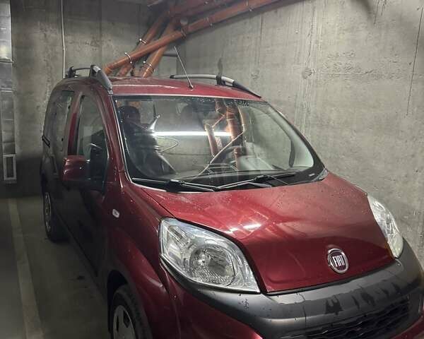 Красный Фиат Кубо, объемом двигателя 1.4 л и пробегом 100 тыс. км за 8900 $, фото 1 на Automoto.ua