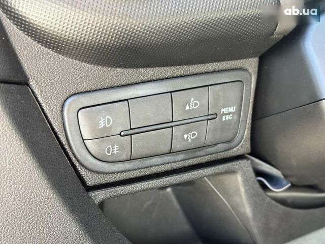 Фиат Кубо, объемом двигателя 1.3 л и пробегом 247 тыс. км за 6990 $, фото 16 на Automoto.ua