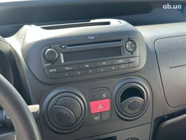 Фиат Кубо, объемом двигателя 1.3 л и пробегом 247 тыс. км за 6990 $, фото 19 на Automoto.ua