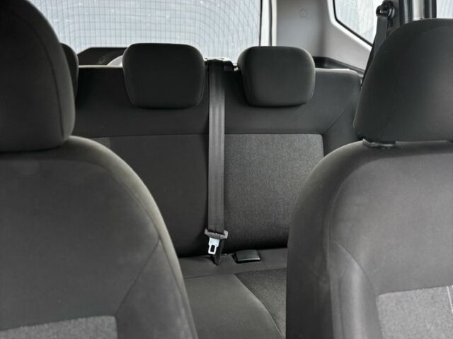 Фіат Кубо 2017 у Летичеве на Automoto.ua Сірий Фіат Кубо, об'ємом двигуна 1.2 л та пробігом 191 тис. км за 6900 $, фото 14 на Automoto.ua