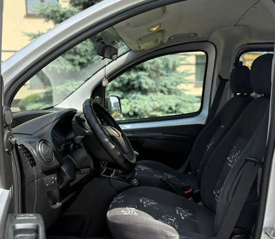 Сірий Фіат Кубо, об'ємом двигуна 1.4 л та пробігом 204 тис. км за 5390 $, фото 32 на Automoto.ua