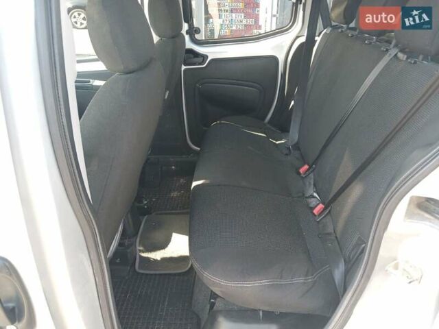 Сірий Фіат Кубо, об'ємом двигуна 1.25 л та пробігом 89 тис. км за 7950 $, фото 5 на Automoto.ua