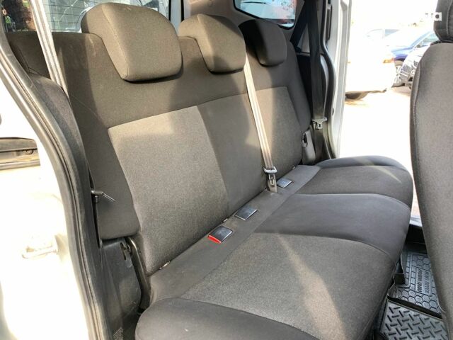 Сірий Фіат Кубо, об'ємом двигуна 1.3 л та пробігом 155 тис. км за 6690 $, фото 22 на Automoto.ua