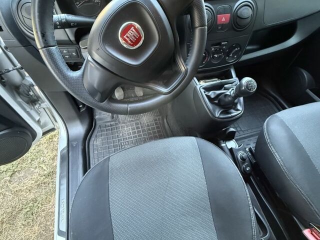 Сірий Фіат Кубо, об'ємом двигуна 1.4 л та пробігом 80 тис. км за 10200 $, фото 8 на Automoto.ua