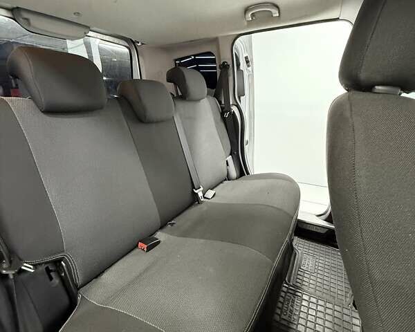 Серый Фиат Кубо, объемом двигателя 1.37 л и пробегом 84 тыс. км за 8900 $, фото 19 на Automoto.ua