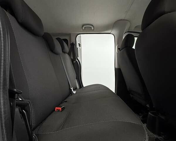 Серый Фиат Кубо, объемом двигателя 1.37 л и пробегом 84 тыс. км за 8900 $, фото 18 на Automoto.ua