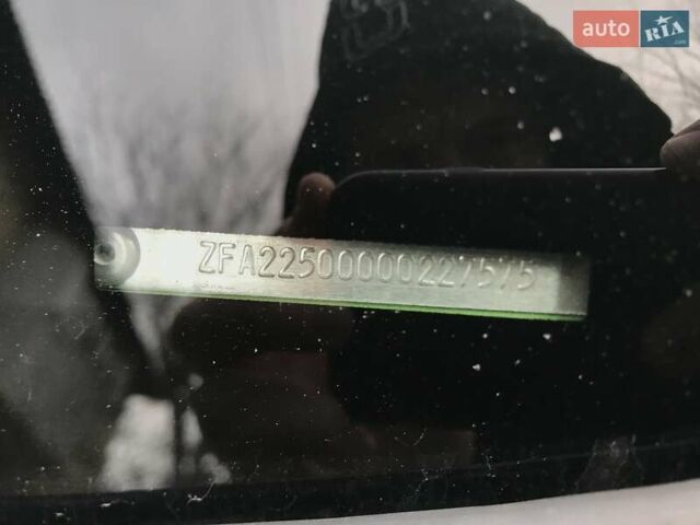 Фиат Кубо 2011 в Петропавловке на Automoto.ua Зеленый Фиат Кубо, объемом двигателя 1.3 л и пробегом 200 тыс. км за 6500 $, фото 4 на Automoto.ua