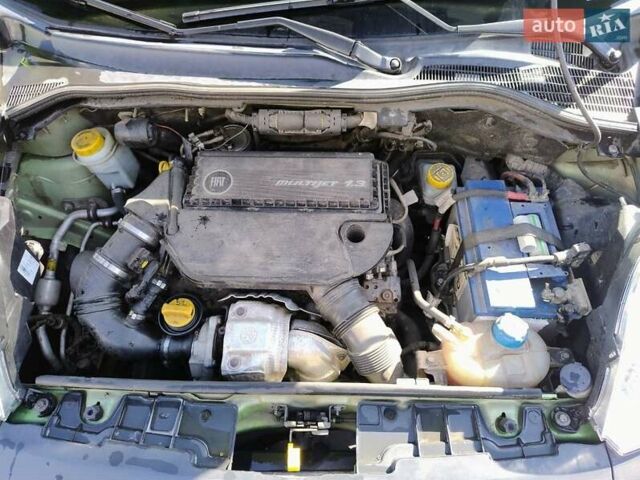 Зеленый Фиат Кубо, объемом двигателя 1.2 л и пробегом 211 тыс. км за 5200 $, фото 8 на Automoto.ua