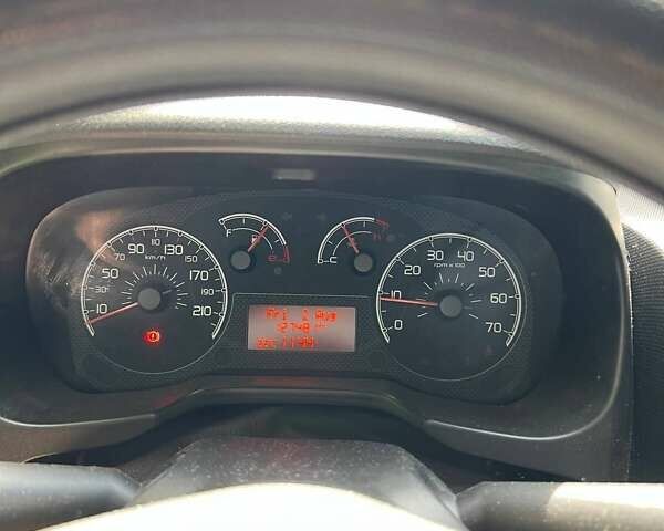 Зелений Фіат Кубо, об'ємом двигуна 1.36 л та пробігом 127 тис. км за 6200 $, фото 8 на Automoto.ua