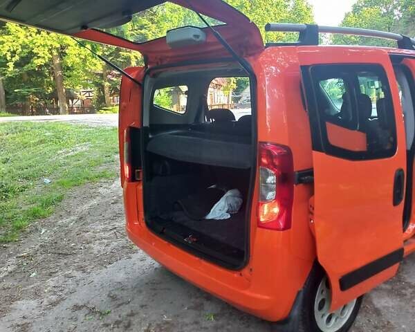 Оранжевый Фиат Кубо, объемом двигателя 1.3 л и пробегом 190 тыс. км за 7899 $, фото 45 на Automoto.ua