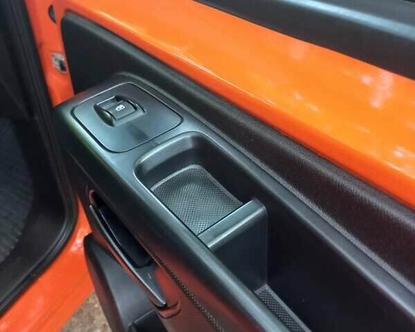 Оранжевый Фиат Кубо, объемом двигателя 1.3 л и пробегом 190 тыс. км за 7899 $, фото 25 на Automoto.ua