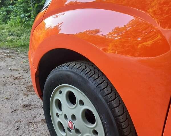 Оранжевый Фиат Кубо, объемом двигателя 1.3 л и пробегом 190 тыс. км за 7899 $, фото 72 на Automoto.ua