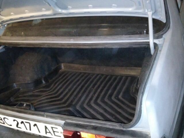 Серый Фиат Регата, объемом двигателя 1.6 л и пробегом 300 тыс. км за 900 $, фото 6 на Automoto.ua