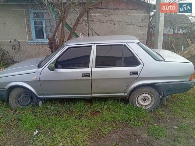 Серый Фиат Регата, объемом двигателя 1.3 л и пробегом 270 тыс. км за 706 $, фото 4 на Automoto.ua