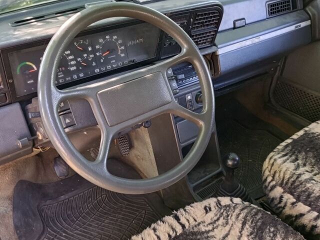 Серый Фиат Регата, объемом двигателя 1.5 л и пробегом 240 тыс. км за 800 $, фото 5 на Automoto.ua