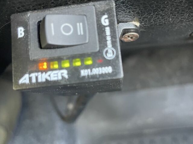 Червоний Фіат Ритмо, об'ємом двигуна 1.1 л та пробігом 3 тис. км за 775 $, фото 5 на Automoto.ua