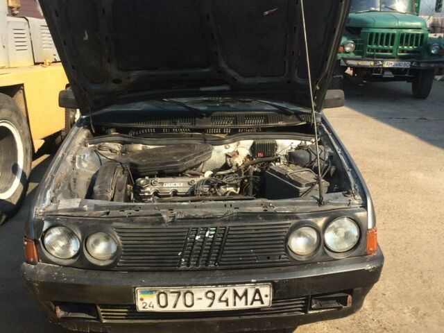 Сірий Фіат Ритмо, об'ємом двигуна 1.6 л та пробігом 200 тис. км за 900 $, фото 6 на Automoto.ua