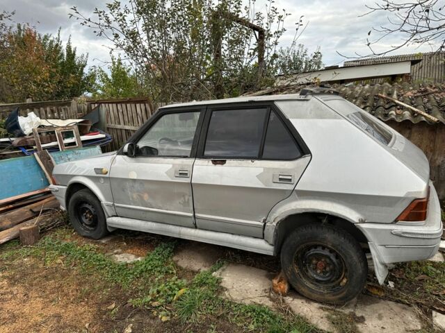 Серый Фиат Ритмо, объемом двигателя 1.3 л и пробегом 338 тыс. км за 357 $, фото 2 на Automoto.ua