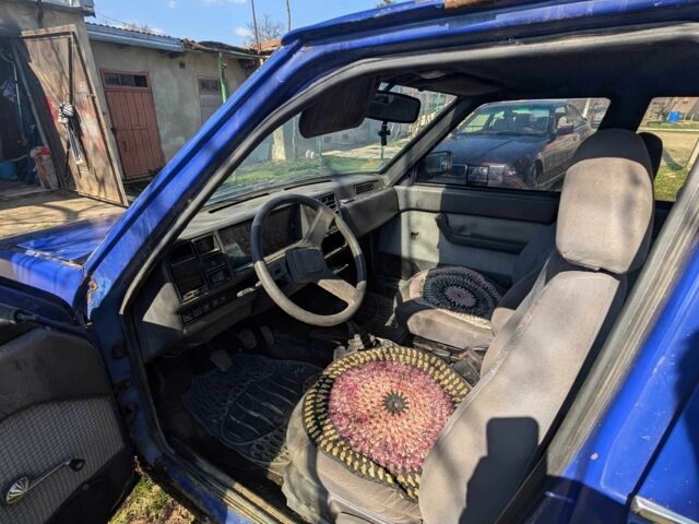 Синий Фиат Ритмо, объемом двигателя 1.7 л и пробегом 300 тыс. км за 300 $, фото 4 на Automoto.ua