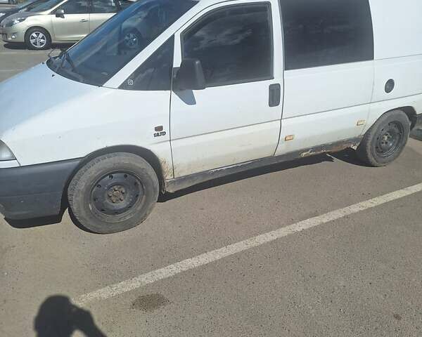 Белый Фиат Скудо, объемом двигателя 1.91 л и пробегом 365 тыс. км за 2000 $, фото 7 на Automoto.ua