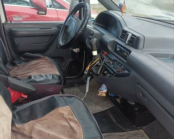 Білий Фіат Скудо, об'ємом двигуна 1.6 л та пробігом 262 тис. км за 2500 $, фото 3 на Automoto.ua