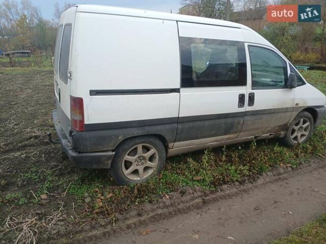 Фиат Скудо 2000 в Львове на Automoto.ua Белый Фиат Скудо, объемом двигателя 2 л и пробегом 400 тыс. км за 1250 $, фото 4 на Automoto.ua