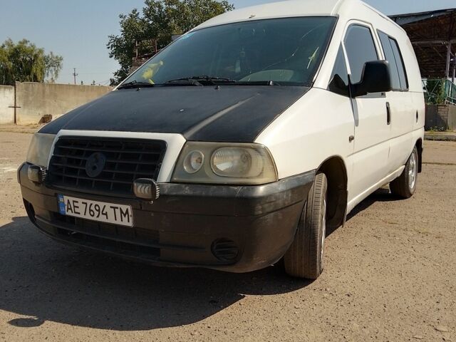Білий Фіат Скудо, об'ємом двигуна 2 л та пробігом 400 тис. км за 2900 $, фото 1 на Automoto.ua