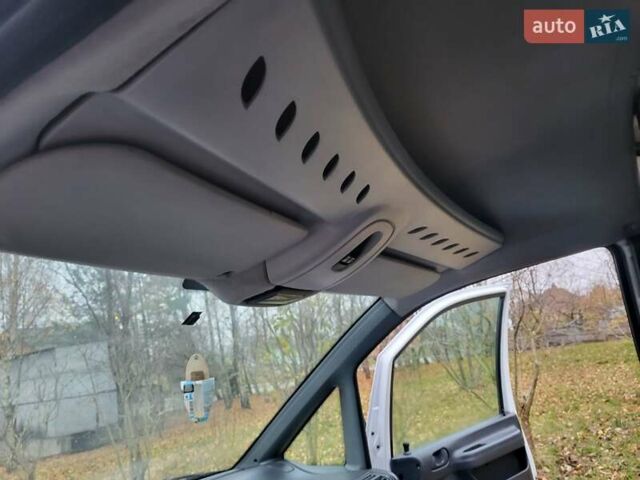 Белый Фиат Скудо, объемом двигателя 2 л и пробегом 300 тыс. км за 3600 $, фото 71 на Automoto.ua