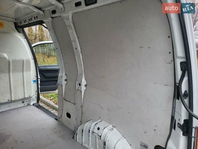 Белый Фиат Скудо, объемом двигателя 2 л и пробегом 300 тыс. км за 3600 $, фото 76 на Automoto.ua