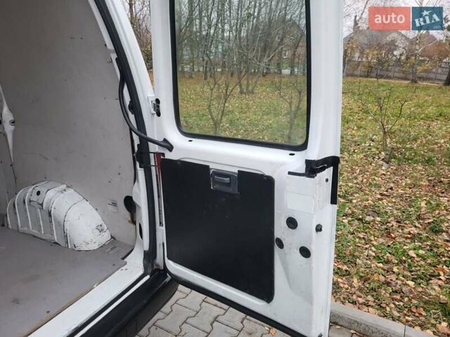 Белый Фиат Скудо, объемом двигателя 2 л и пробегом 300 тыс. км за 3600 $, фото 80 на Automoto.ua