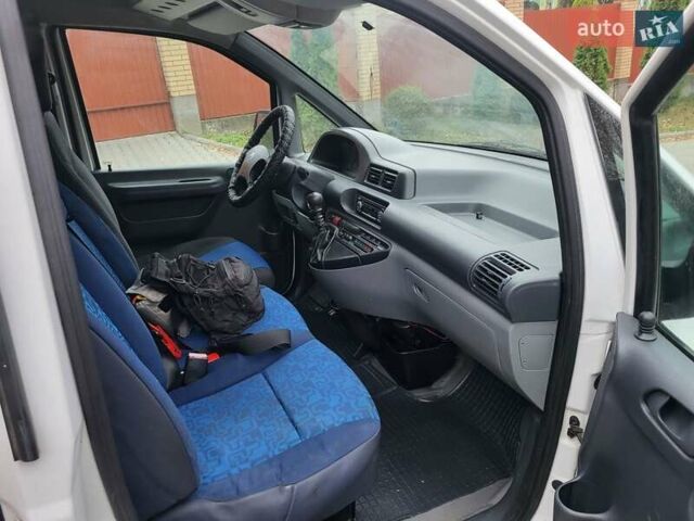 Белый Фиат Скудо, объемом двигателя 2 л и пробегом 300 тыс. км за 3600 $, фото 82 на Automoto.ua