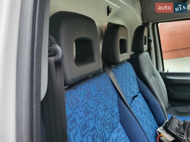 Белый Фиат Скудо, объемом двигателя 2 л и пробегом 300 тыс. км за 3600 $, фото 88 на Automoto.ua
