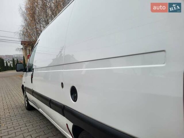 Белый Фиат Скудо, объемом двигателя 2 л и пробегом 300 тыс. км за 3600 $, фото 16 на Automoto.ua