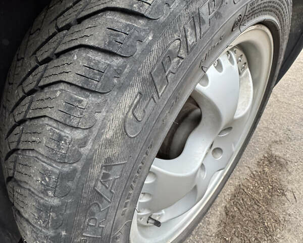 Белый Фиат Скудо, объемом двигателя 2 л и пробегом 260 тыс. км за 8200 $, фото 19 на Automoto.ua