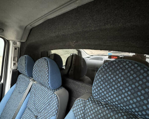 Белый Фиат Скудо, объемом двигателя 2 л и пробегом 260 тыс. км за 8200 $, фото 15 на Automoto.ua