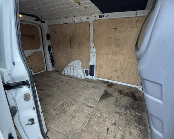 Белый Фиат Скудо, объемом двигателя 2 л и пробегом 260 тыс. км за 8200 $, фото 29 на Automoto.ua