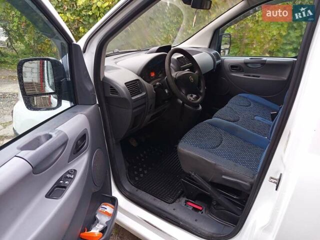 Белый Фиат Скудо, объемом двигателя 2 л и пробегом 220 тыс. км за 8000 $, фото 7 на Automoto.ua