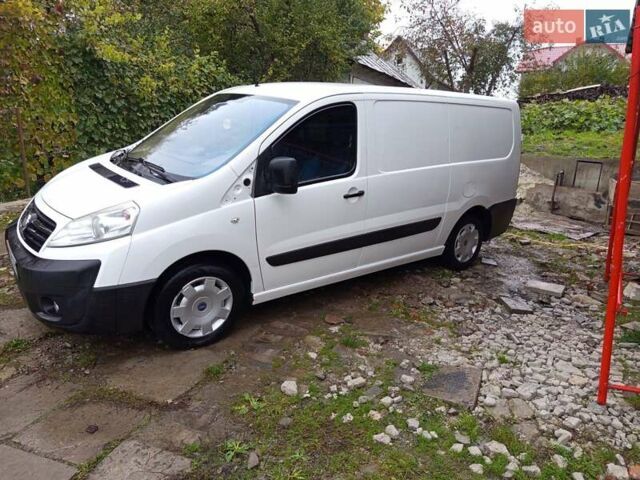 Белый Фиат Скудо, объемом двигателя 2 л и пробегом 220 тыс. км за 8000 $, фото 5 на Automoto.ua