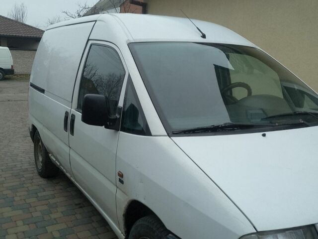 Белый Фиат Скудо, объемом двигателя 1.9 л и пробегом 450 тыс. км за 2000 $, фото 2 на Automoto.ua