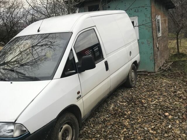 Белый Фиат Скудо, объемом двигателя 1.9 л и пробегом 35 тыс. км за 1184 $, фото 5 на Automoto.ua